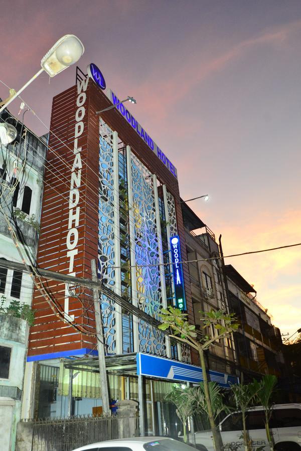 Woodland Hotel Yangon Exterior foto
